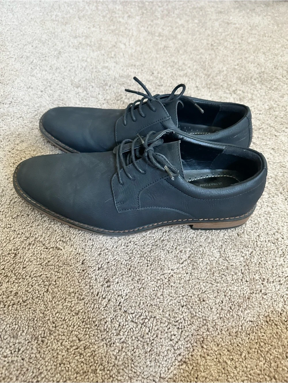 Perry Ellis Black Lace-Up Derby Shoes